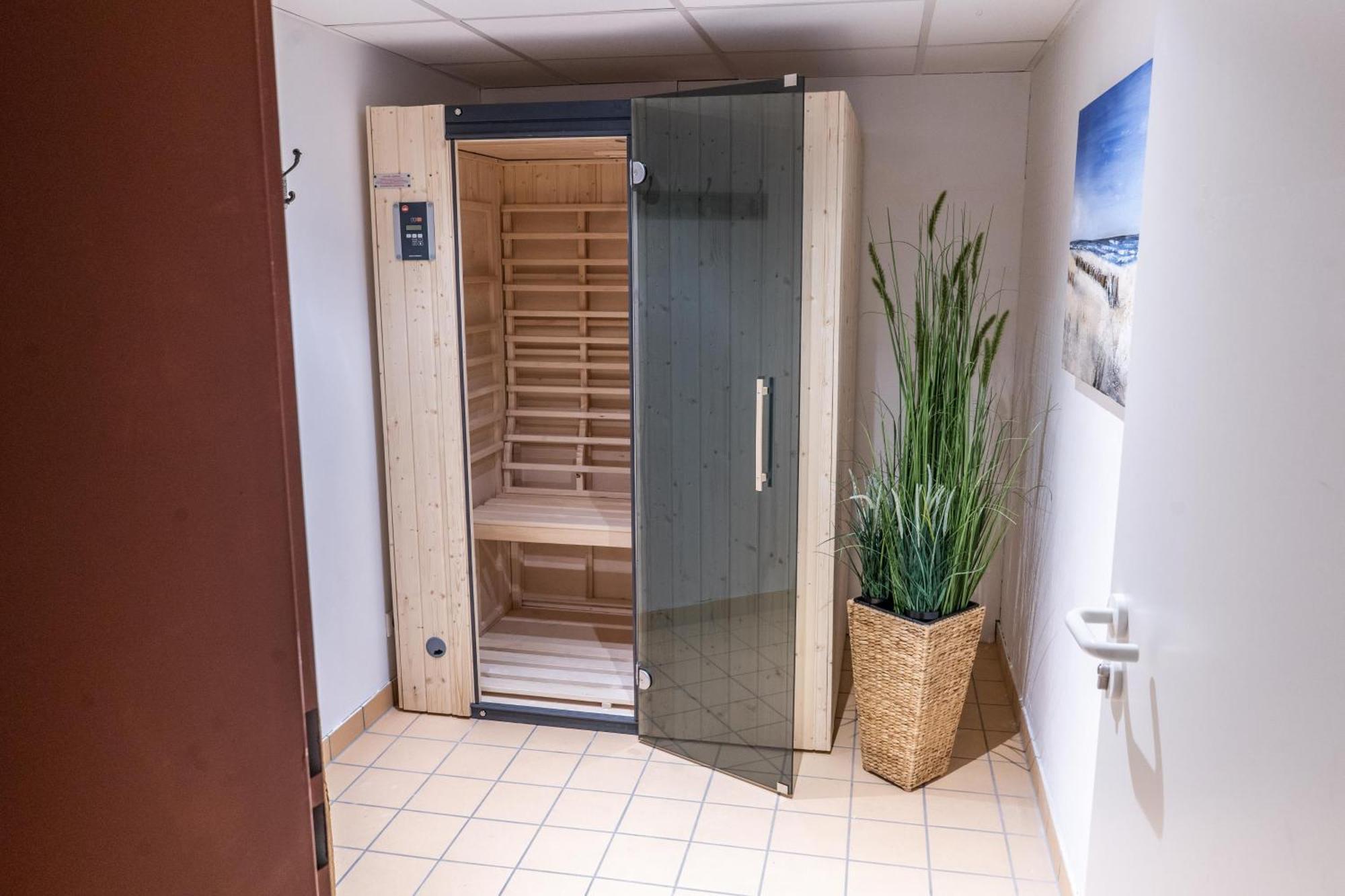 Urlaub Mit Ostseeblick, Schwimmbad, Sauna & Direkte Strandlage Kronsgaard Exteriér fotografie